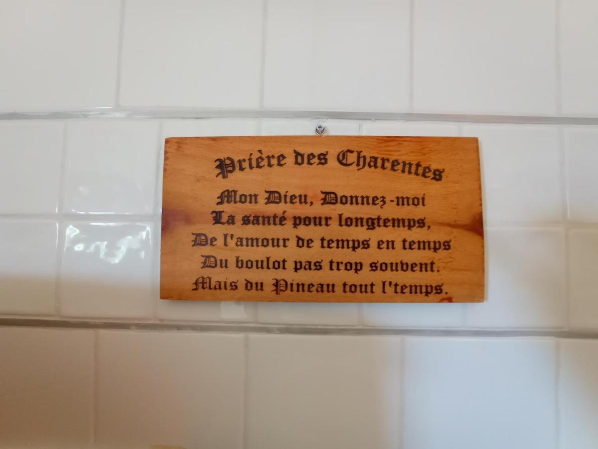 Ecurie Le Buguet Apartment Saint-Antoine-Cumond Ngoại thất bức ảnh